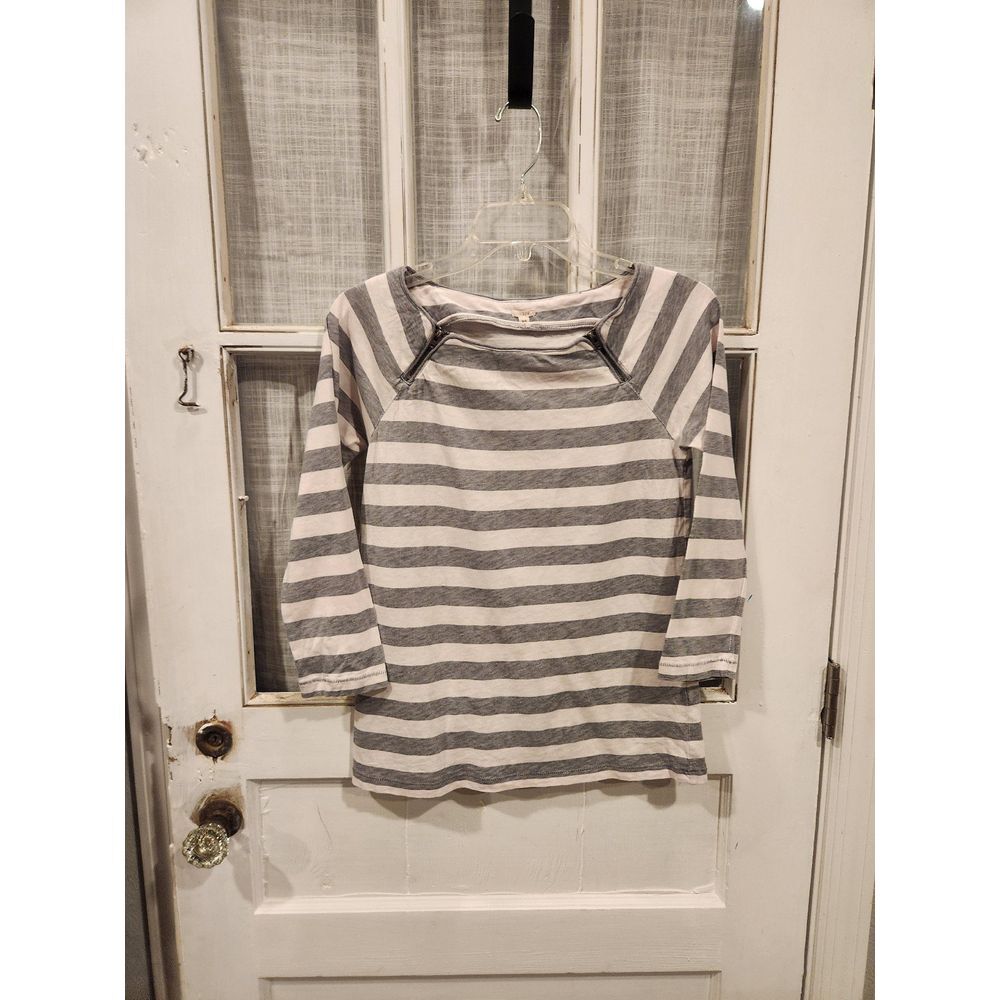 J. Crew Gray and White Striped Long Sleeve Sweater Women's‎ Size XS
